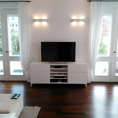 Palacio Apartment *